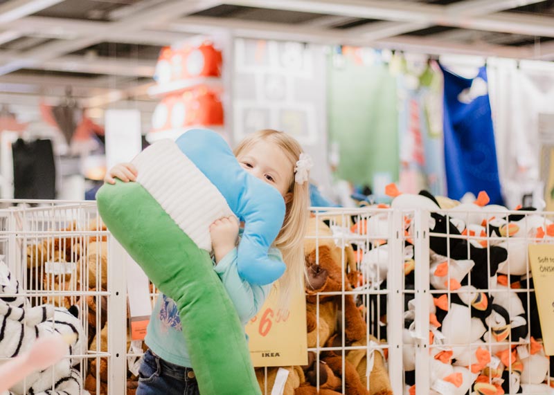 Fort Myers Storytelling Photography Child Store